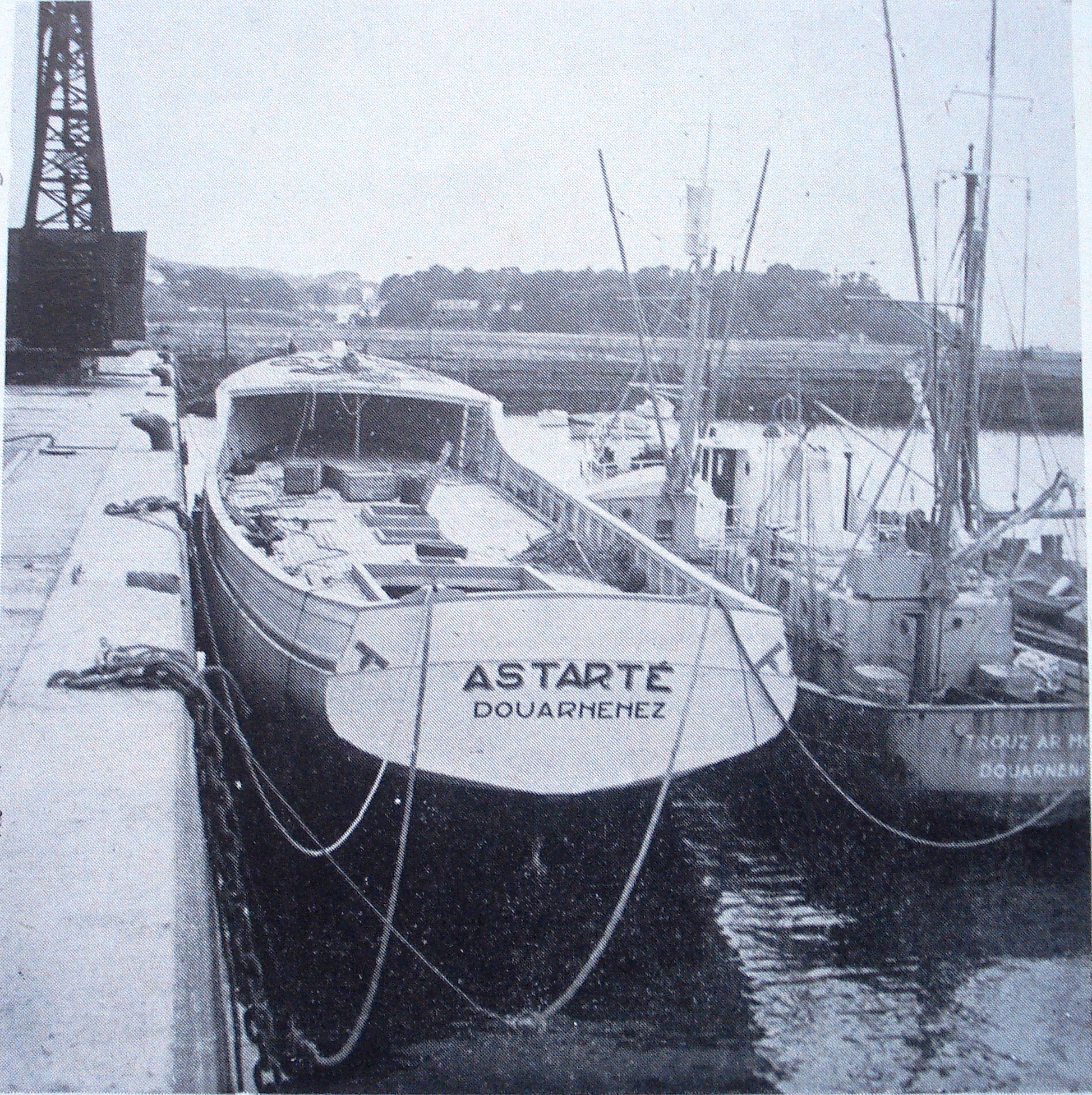 Source : La Pêche Maritime 20-11-1960. Trouz ar Mor à droite.