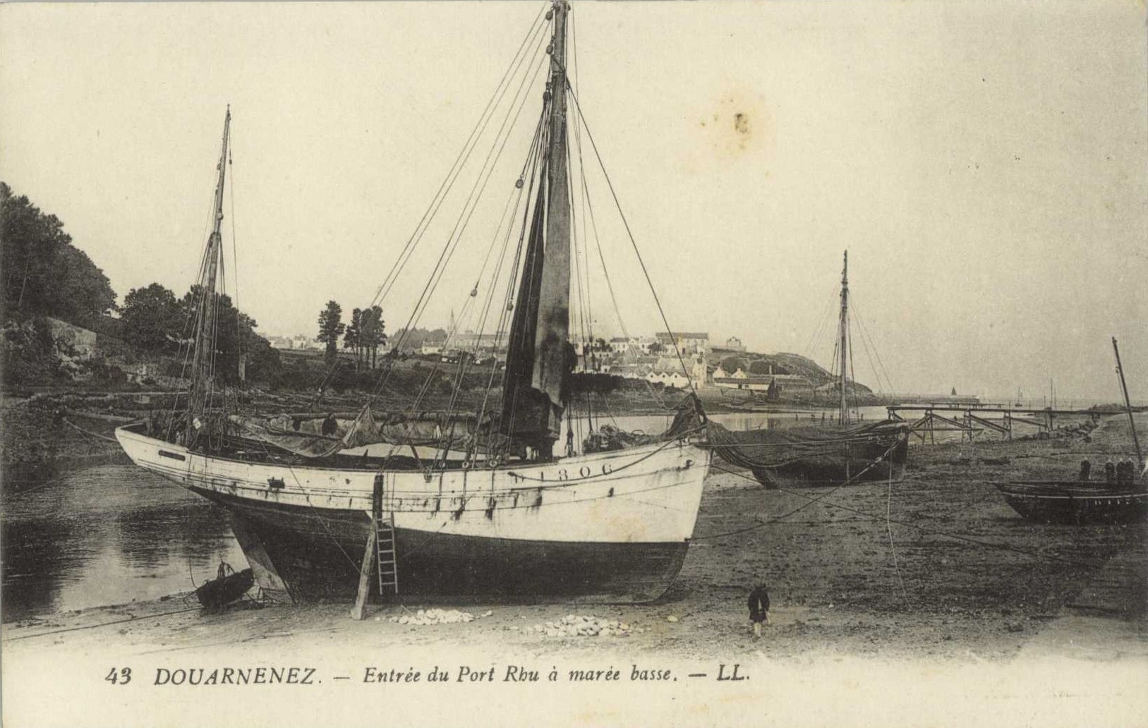 Source : Archives Départementales du Finistère - Collection de Cartes Postales